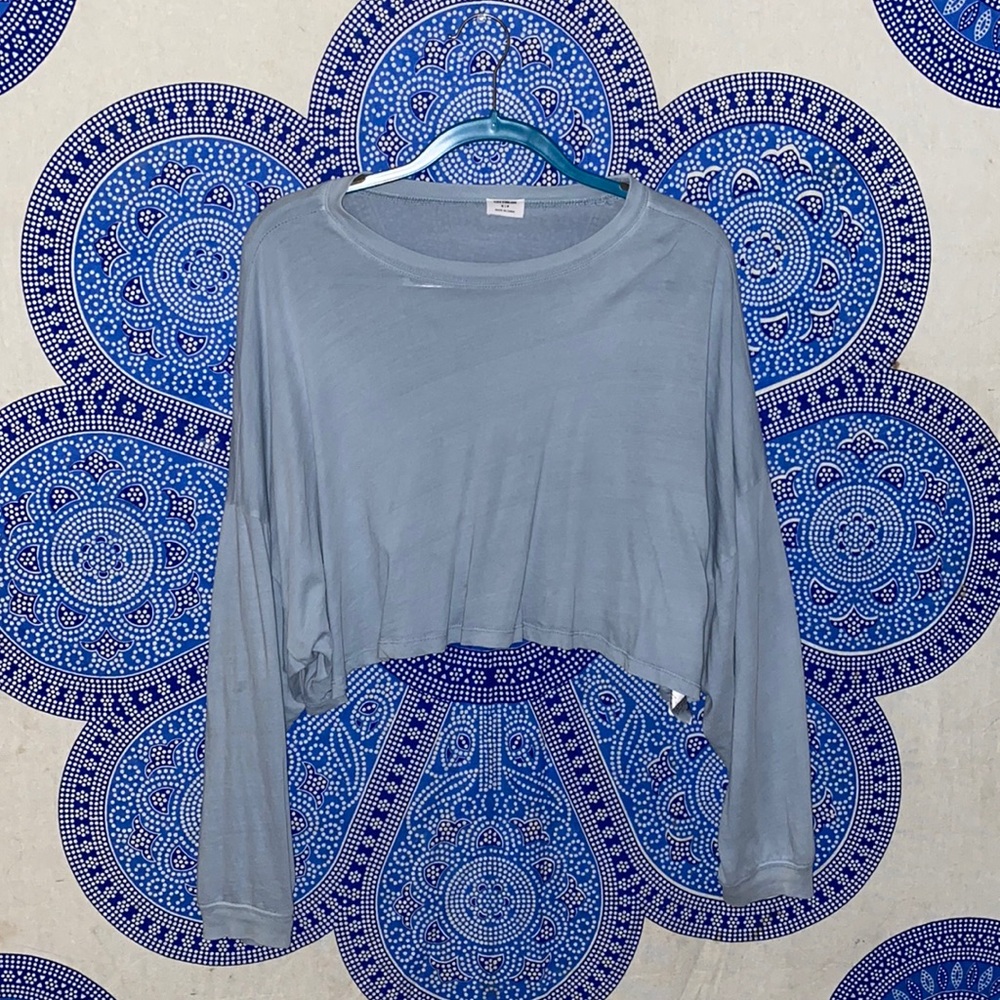 Cropped long sleeve 💙